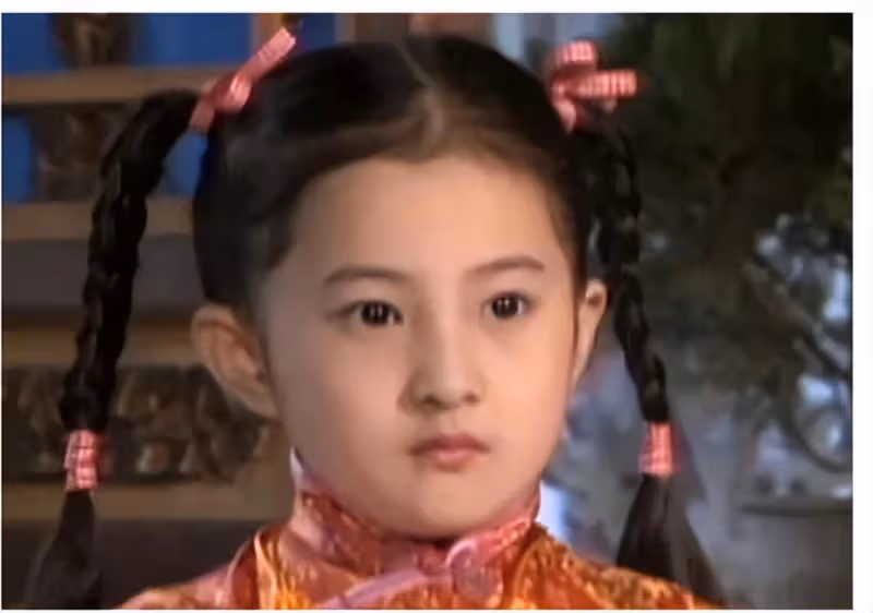 8歲因小婉君爆紅！為學業拒絕拍戲「2次戀愛」皆失敗　41歲還「未嫁」坦言：愛情不公平