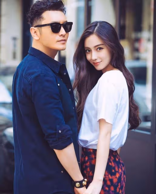 復合有望？黃曉明晚上聚餐後回前妻所在小區，Angelababy也在家裡