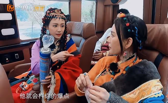 劉芸生病鄭鈞不關心，兩人吵架長達一月分開睡，對比鄭愷差距大