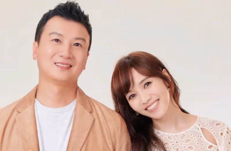 罕公開談尪！侯佩岑老公「掰了年薪2千萬工作」她愣：不知道在幹嘛　「驚傳賣掉豪宅」夫妻動向曝光