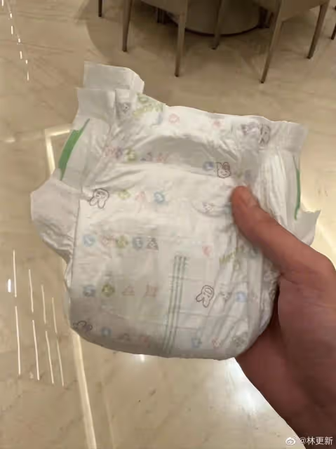 尿布套頭能退燒？林更新因買不到退燒貼嘗試網絡偏方