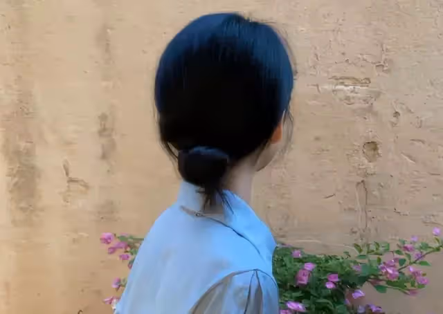休完產假沒人幫我帶娃,我爸說他有辦法,前提是我先預付兩年工錢
