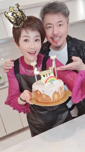 大手筆寵夫,寇乃馨為愛砸下360萬不心疼滿足尪願望,黃國倫哽咽到手抖收下:我何德何能啊