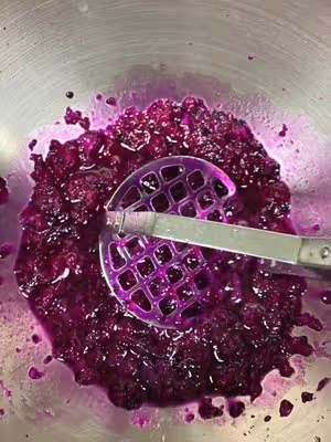 【減脂人早餐必備】無油無糖全麥火龍果貝果自帶甜味有嚼勁對於減肥的人來說真的好吃關鍵純天然麵包