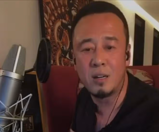 一部代表作都沒有，卻高高在上當評委，小丑鬧劇何時才能停止？
