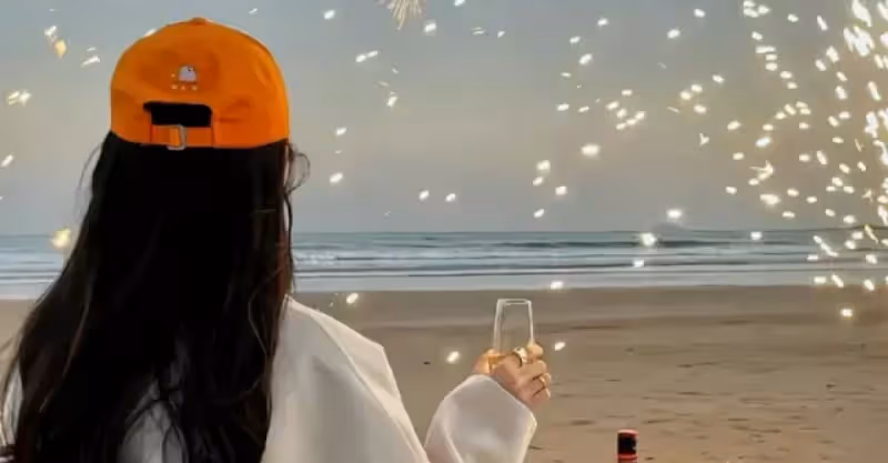 女兒嫁給了城裡人，婚禮當天為了撐面子，非讓她哥上10000塊禮金