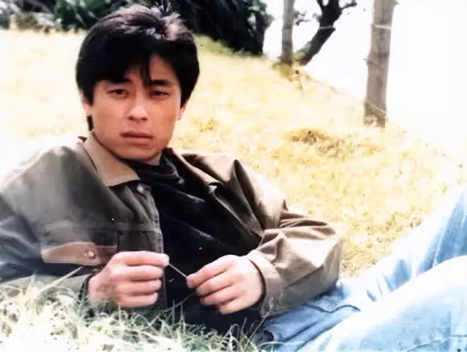 60歲王傑隱居國外近況！低調推出新作慶出道35年，被指嗓子變清晰