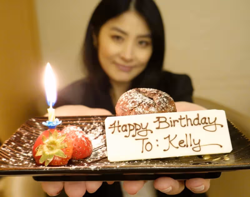 才剛過50歲生日！資深女星帶13歲兒「驚傳出事故意外」　她親口證實「最新傷勢曝光」