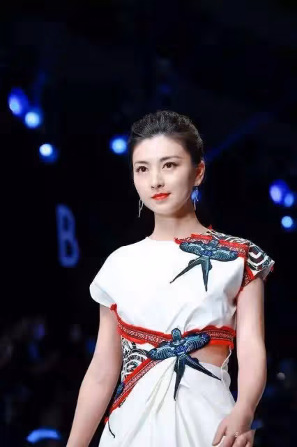 6位明星接連變成「小陽人」，有人積極溫情，有人暴露搞笑本性