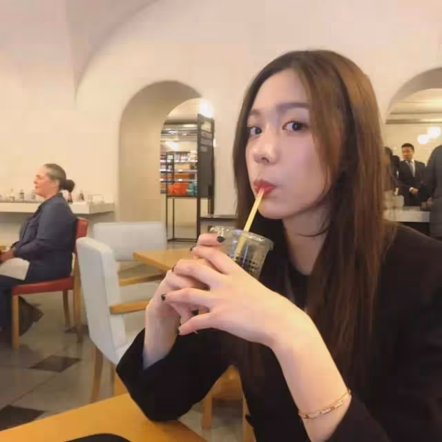 和王一博傳了5年緋聞，破產仍不被網友原諒，綦美合口碑怎麼碎的