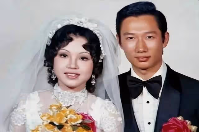 富士康老闆娘曾馨瑩：擊敗劉嘉玲嫁郭台銘，還想為七旬老公拼四胎