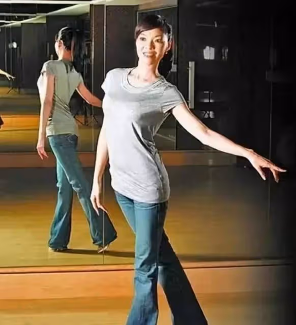 富士康老闆娘曾馨瑩：擊敗劉嘉玲嫁郭台銘，還想為七旬老公拼四胎