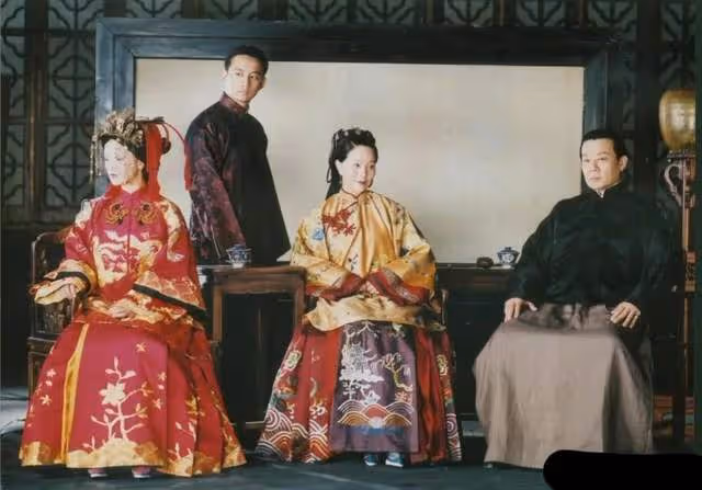 結巴台詞臉譜化演技，一演《縣委大院》，黃磊的拙就藏不住了？