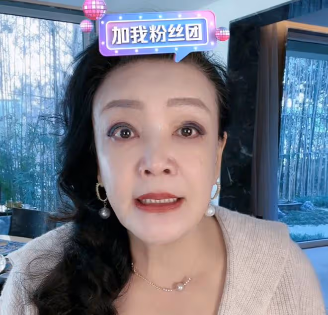 大s出軌的瓜很離譜，神秘人稱曾撞見她約會，說光頭在韓國有家室