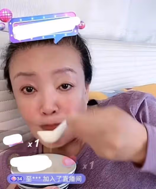 張蘭確診新冠第二天，仍堅持臥床直播，聲音嘶啞，汪小菲隔空送花