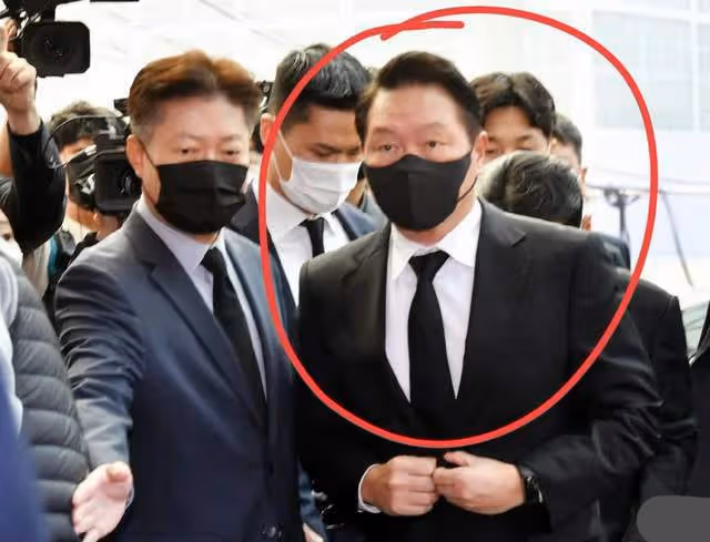 隱忍11年換百億資產，撕渣男老公奪SK集團，前總統之女盧素英夠狠