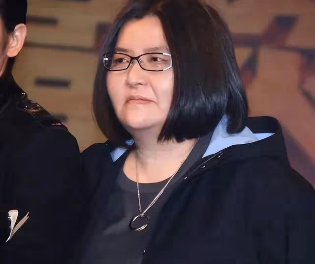 邱黎寬：她是娛樂圈的「女流氓」，曾三救林志玲，養大陳寶蓮遺孤