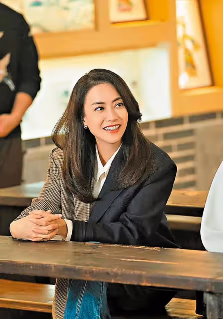 英皇老闆楊受成的風流史：手下女星無數，與容祖兒梁詠琪相交甚密