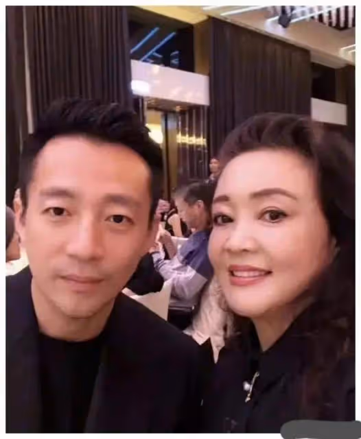 張蘭撕開大s的體面，卻又側面求和？雙方都沒有勇氣魚死網破