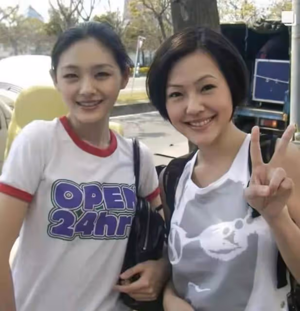 汪小菲再服軟求放過，不離婚、大額消費，4點細節剖析大S的「狠」