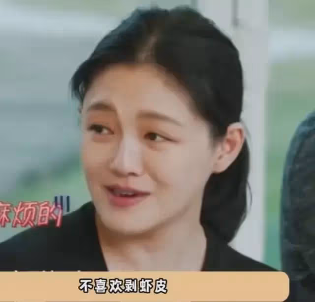 汪小菲再服軟求放過，不離婚、大額消費，4點細節剖析大S的「狠」