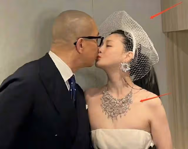 張蘭爆出大S大瓜，稱其沒跟汪小菲在北京辦完離婚，涉嫌犯重婚罪