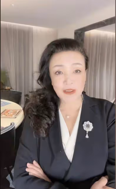 張蘭爆出大S大瓜，稱其沒跟汪小菲在北京辦完離婚，涉嫌犯重婚罪