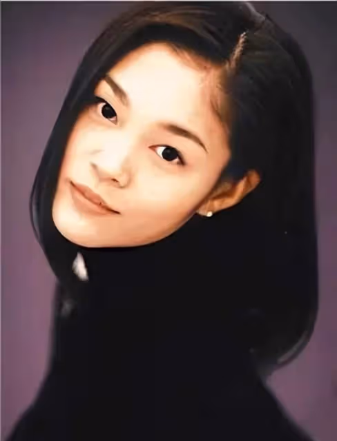 出生就擁有上億資產，卻在26歲為情自殺，三星小公主李尹馨值得嗎