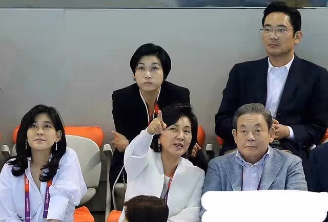 出生就擁有上億資產，卻在26歲為情自殺，三星小公主李尹馨值得嗎
