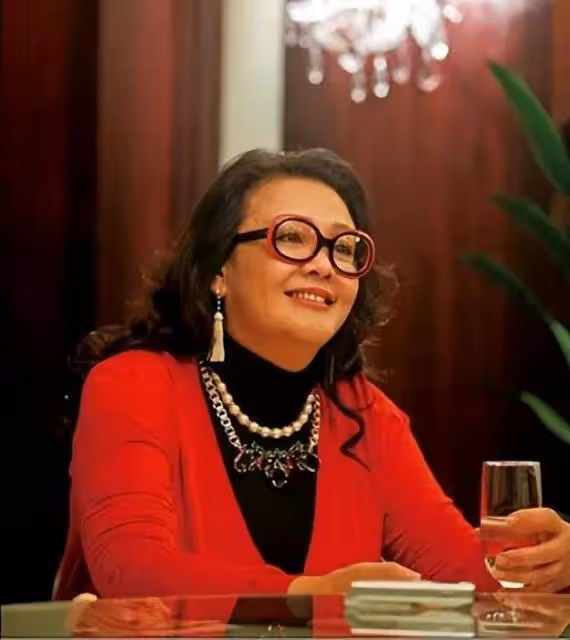 起底大s的後台她的乾爹楊登魁，暗戀過大s，幫李連杰擺平過仇家