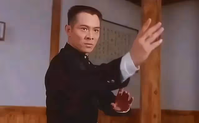 起底大s的後台她的乾爹楊登魁，暗戀過大s，幫李連杰擺平過仇家