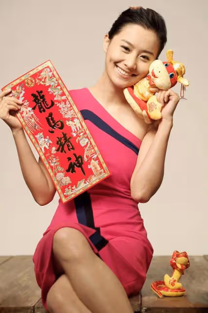 激動！TVB前當家花旦獲張家輝邀回港拍戲，近年成好萊塢搶手藝人