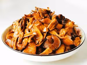 筍乾香菇燒肉