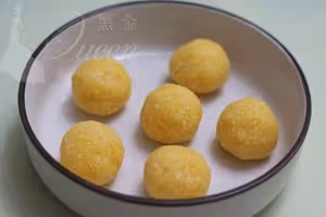 椰香花朵麵包