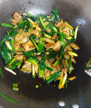 蒜苗回鍋肉——經典川菜