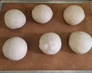 黑麥醇奶吐司