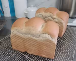黑麥醇奶吐司