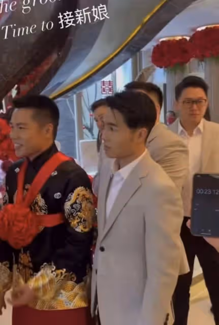 豪門聯姻！「燈芯絨大王」千金舉辦婚禮，何猷亨現場脫腋毛太搶鏡
