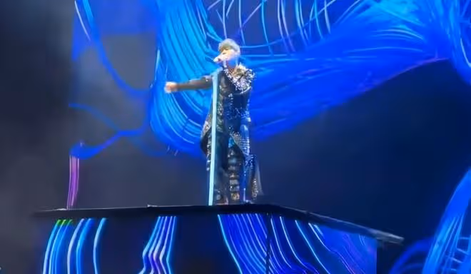 周杰倫新加坡演唱會：開場氛圍超級好，孫燕姿和林俊傑送禮物