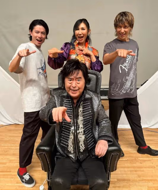 著名動漫歌王離世，享年74歲，上個月還曾坐輪椅登台演出