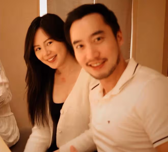 賴弘國分享家庭日常：早上給兒子彈琴，嬌妻Alice罕見出鏡