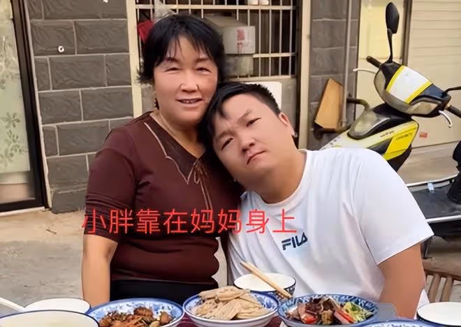 網紅小胖遇害現場公開：兇手阿雲站在旁邊辱罵，小胖求助被拒絕