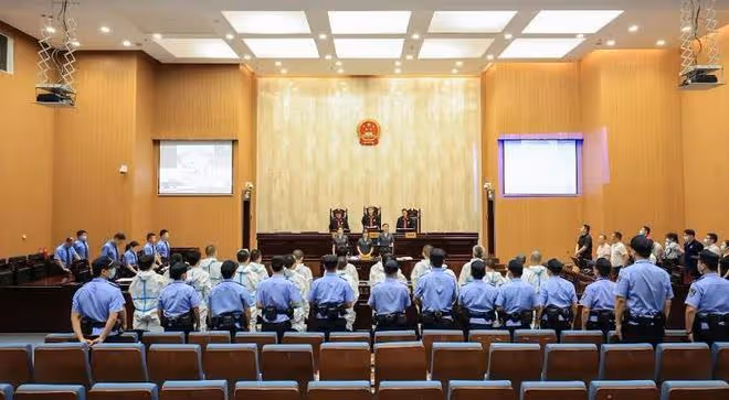 安以軒老公陳榮煉，初審83項罪名成立，賺取約15億元不法利益