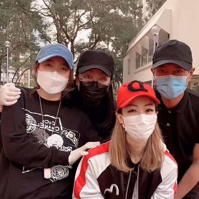 甘比出席盲人慈善活動接地氣，豪擲千萬幫助社會殘疾人士