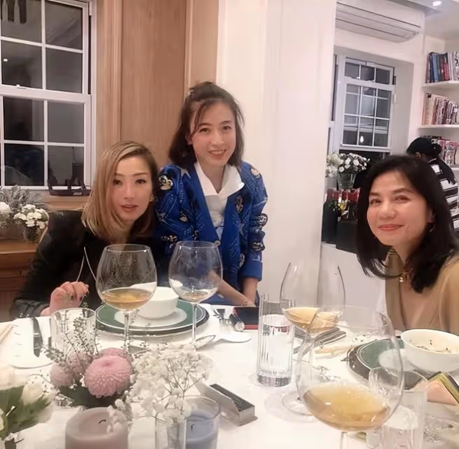 甘比出席盲人慈善活動接地氣，豪擲千萬幫助社會殘疾人士
