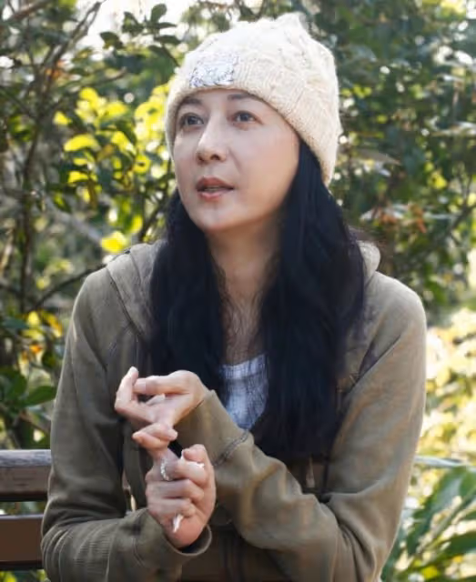 吳綺莉母女感情破裂3年，吳綺莉再次發視頻：我們都要努力加油