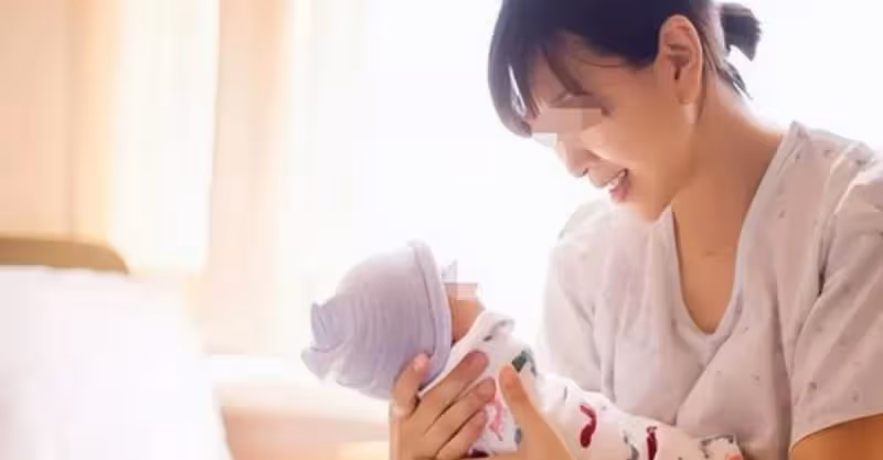 兒媳坐月子婆婆裝病，如今婆婆住院，兒媳照貓畫虎