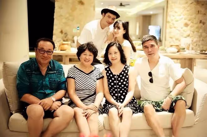 2022年臨近尾聲，細數10對離婚的明星夫妻，對對讓人意難平