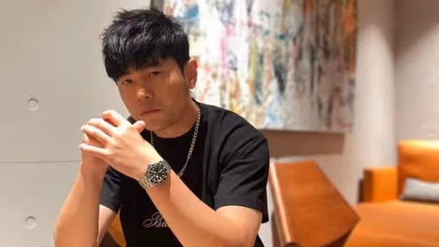 陪周杰倫來新開唱　昆凌母女金沙逛街