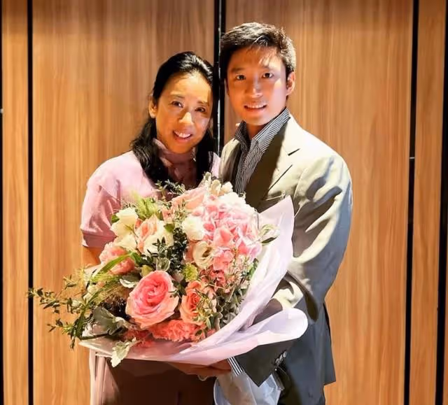 近況曝光！39歲霍啟山與富少看世界盃，仍未婚曾交往章子怡最轟動
